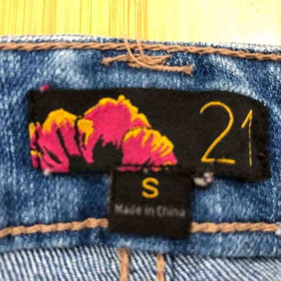 FOREVER 21 WOMEN MINI SKIRT SIZE S - Picture 4 of 7